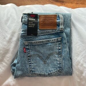 Levi’s, wedgie, light blue
